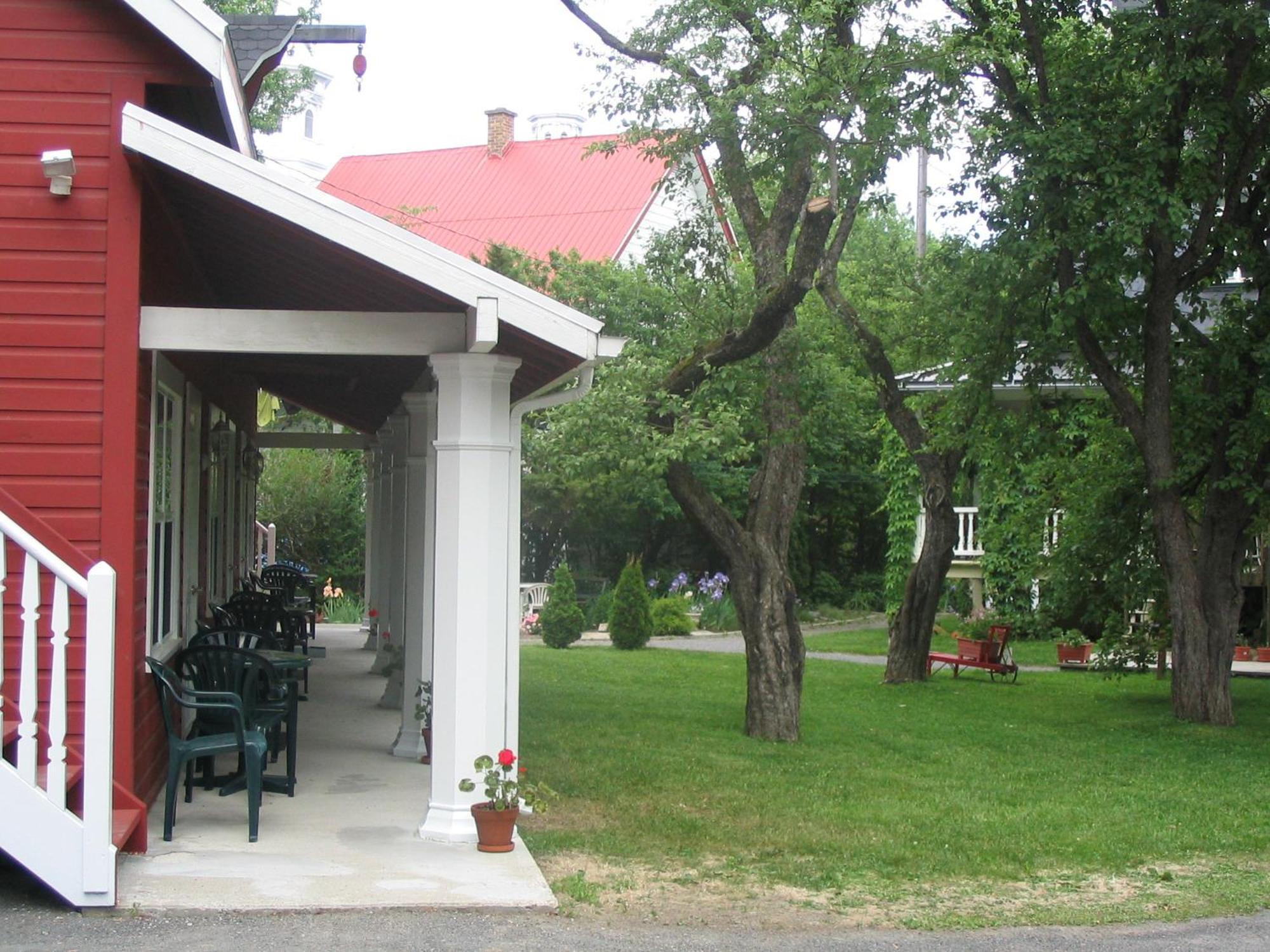 Aux Petits Oiseaux Citqo96751 Ξενοδοχείο Baie-Saint-Paul Εξωτερικό φωτογραφία
